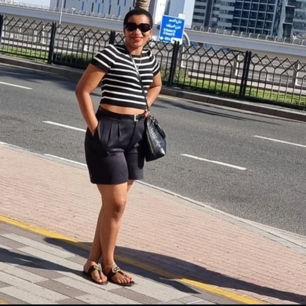 NWT Happily Grey Black & White Striped Seamless Crop Top - Picture 5 of 13